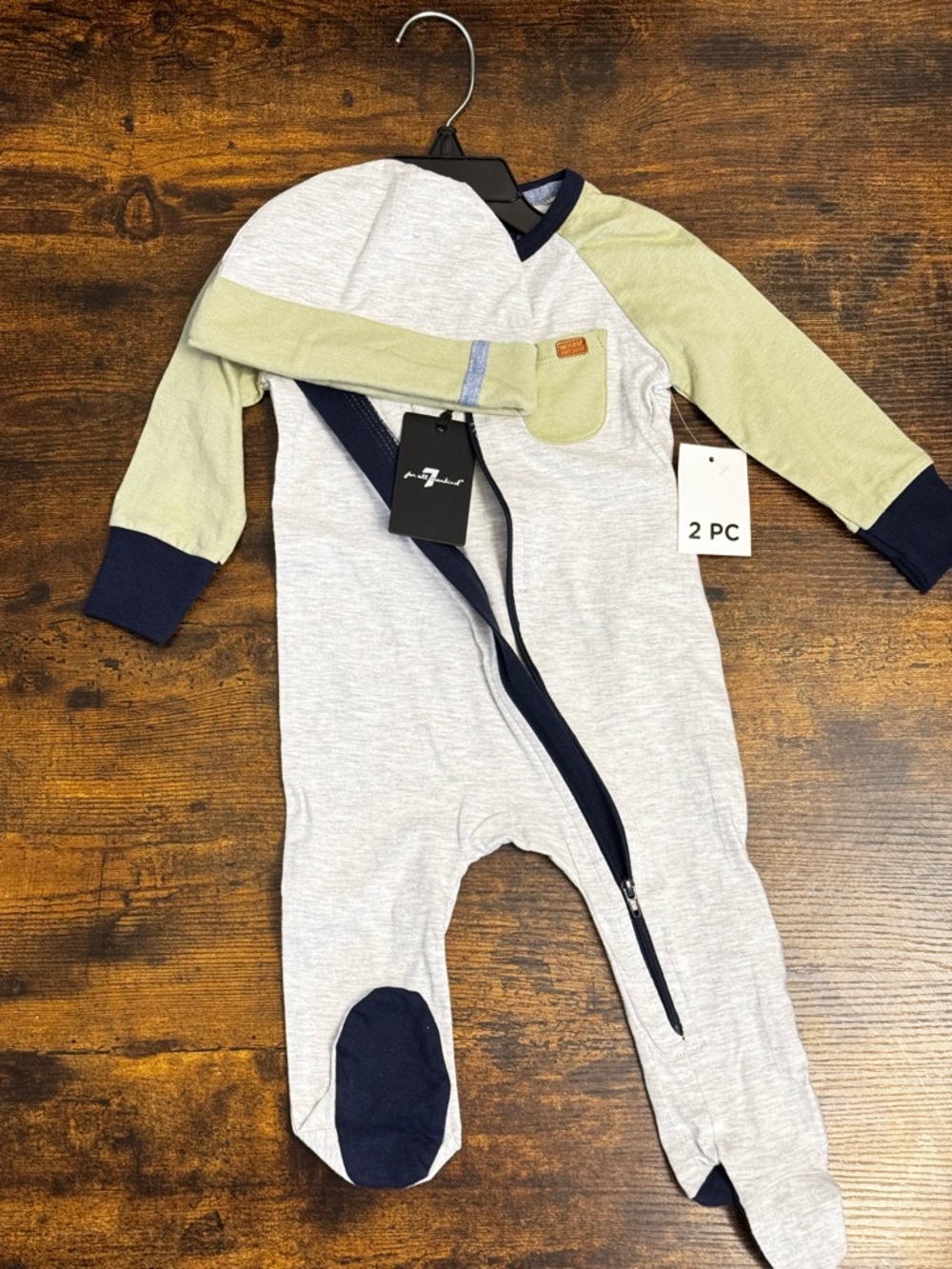 2-Piece Baby Onesie and hat Light Gray and Olive with Navy Trim NWT